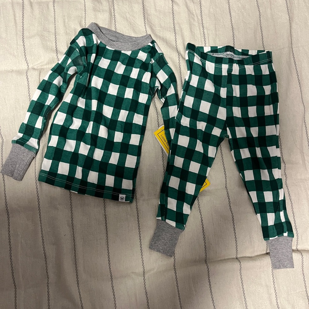 Two Piece Green Plaid Kids Pajama Set 100% cotton